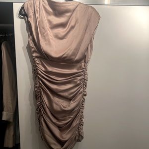 Atitzia Babaton Ruched gold dress